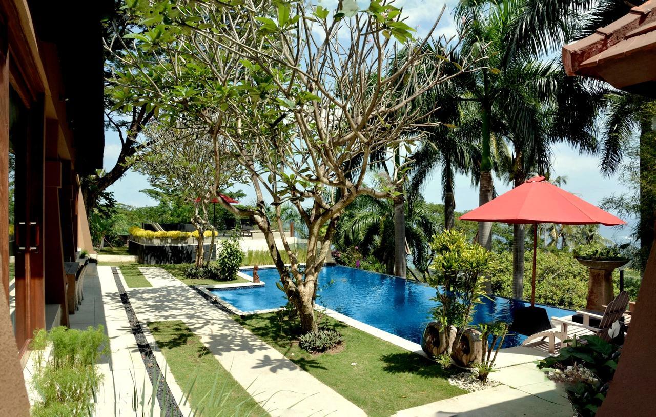 Villa Tiara Mangsit Exterior photo